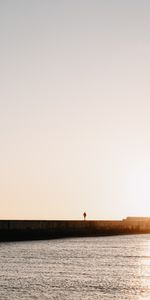 Alone,Pier,Silhouette,Miscellanea,Miscellaneous,Loneliness,Sea,Lonely