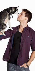 James Maslow,Animales,Personas,Perros,Hombres,Actores