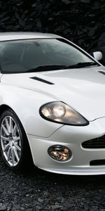 2004,Vanquish,Белый,V12,Тачки (Cars),Астон Мартин (Aston Martin),Вид Спереди,Машины