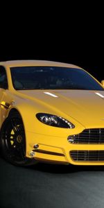 Астон Мартин (Aston Martin),Vantage,Тачки (Cars),V8,Желтый,Стиль,Вид Спереди,Машины