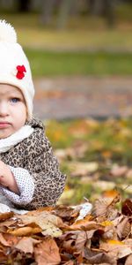 Autumn,Leaves,Miscellanea,Child,Miscellaneous,Girl