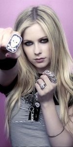 Аврил Лавин (Avril Lavigne),Люди,Девушки