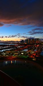 Edificio,Las Luces,Luces,Ciudad Nocturna,Ciudades,Ciudad De Noche,Puerto