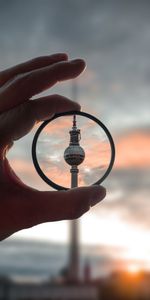 Building,Miscellanea,Blur,Smooth,Hand,Miscellaneous,Tower,Focus,Lens