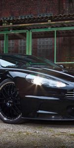 2010,Dbs,Тачки (Cars),Астон Мартин (Aston Martin),Здание,Черный,Вид Спереди,Спорт