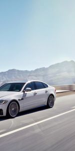 Awd,Xf S,Белый,Тачки (Cars),Движение,Вид Сбоку,Ягуар (Jaguar)