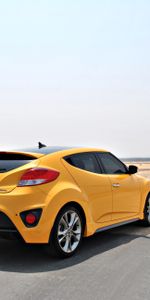 Hyundai Veloster,Желтый,Тачки (Cars),Вид Сбоку,Пустыня