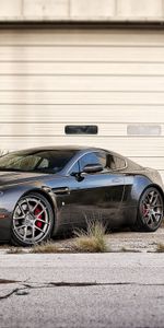 Cars,V8,Vantage,Aston Martin