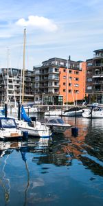 Cities,Building,Pier,Wharf,Water,Boats,City