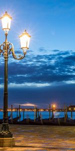 Cities,Lights,Shore,Bank,Lanterns,Tile,Venice,Night,Italy