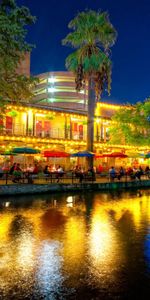 Cities,Reflection,Evening,San Antonio,Café,Texas,Cafe,People