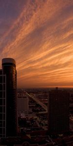 Cielo,Calles,Nubes,Amanecer,Rascacielos,Tráfico,Megapolis,Megalópolis,Zarya,Ciudades,Casas,Movimiento