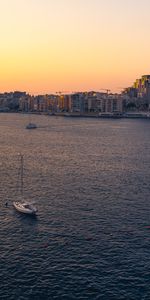 Cities,Water,Twilight,Building,Dusk,Boats,City