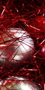 Close Up,Christmas Decorations,Christmas Tree Toys,Tinsel,Holidays,Balls