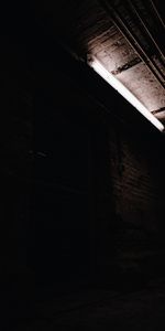 Dark,Lamp,Basement