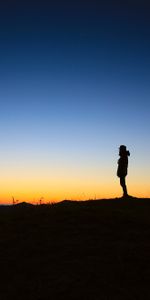 Dark,Night,Horizon,Silhouette,Human,Person