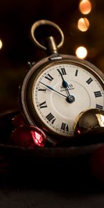 Decorations,New Year,Clock,Christmas,Holidays,Vintage,Balls
