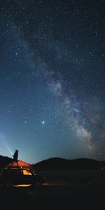 Oscuro,Un Coche,Linterna,Humano,Noche,Máquina,Persona,Cielo Estrellado