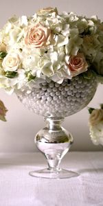 Flowers,Bouquets,Beauty,Vases,Roses,Tenderness