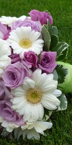 Flowers,Grass,Roses,Gerberas,Bouquet,Leaves