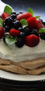 Food,Berries,Blackberry,Pie,Strawberry,Bilberries,Cream