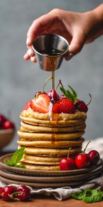 Food,Berries,Pancakes,Fritter,Honey,Pancake,Strawberry