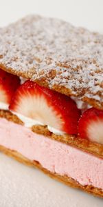 Food,Layers,Cake,Lobules,Strawberry,Cream,Slices