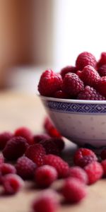 Food,Raspberry,Berry,Plate