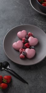 Food,Raspberry,Desert,Berries,Blackberry,Strawberry,Hearts