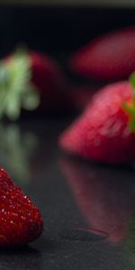 Food,Ripe,Strawberry,Berries