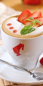 Food,Sweet,Foam,Strawberry,Cappuccino