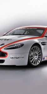 2008,Vantage,Белый,V8,Тачки (Cars),Вид Спереди,Астон Мартин (Aston Martin),Стиль,Спорт