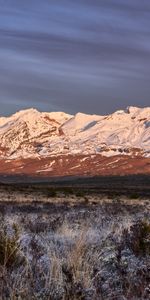 Grass,Mountains,Snow,Vertex,Top,Snow Covered,Snowbound,Nature,Moon