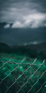 Grass,Sky,Clouds,Miscellanea,Miscellaneous,Blur,Smooth,Fence,Grid