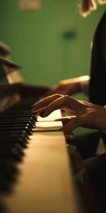 Manos,Llaves,Piano,Música,Instrumento Musical