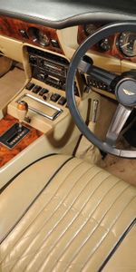 Voitures,Gouvernail,Compteur De Vitesse,V8,Volante,1977,Volant,Compteur,Intérieur,Salon,Aston Martin,Beige