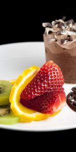 Kiwi,Desert,Plate,Food,Strawberry,Ice Cream,Chocolate