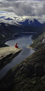 Rotura,Humano,Persona,Repisa De Piedra,Naturaleza,Montañas,Precipicio,Lago,Libertad