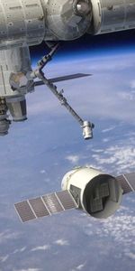 Land,Atmosphere,Iss Station,Mss Station,Universe,Earth,Spaceship,Dragon,Planet