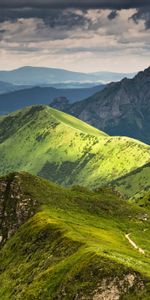 Landscape,Grass,Mountains