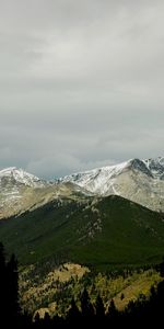 Montagnes,Arbres,Paysage