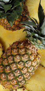 Lobules,Food,Pineapples,Slices,Fruits,Background