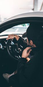 Machine,Human,Person,Steering Wheel,Rudder,Salon,Dark,Car,Minimalism