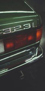 Machine,Room,Number,Bmw 323I,Cars,Car,Headlight