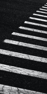 Markup,Asphalt,Bw,Streaks,Coating,Covering,Chb,Stripes,Black And White