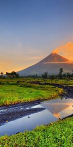 Volcan Mayon,Mayon,Parc,Le Parc,Montagnes,Volcan,Nature