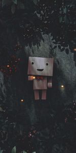 Miscellanea,Branches,Cardboard Robot,Danbo,Miscellaneous,Leaves