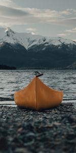 Miscellanea,Canoe,Water,Miscellaneous,Front View,Boat