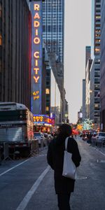 Miscellanea,Fog,Human,Person,Loneliness,City,Miscellaneous,Street