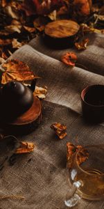 Miscellanea,Kettle,Teapot,Autumn,Cloth,Miscellaneous,Leaves